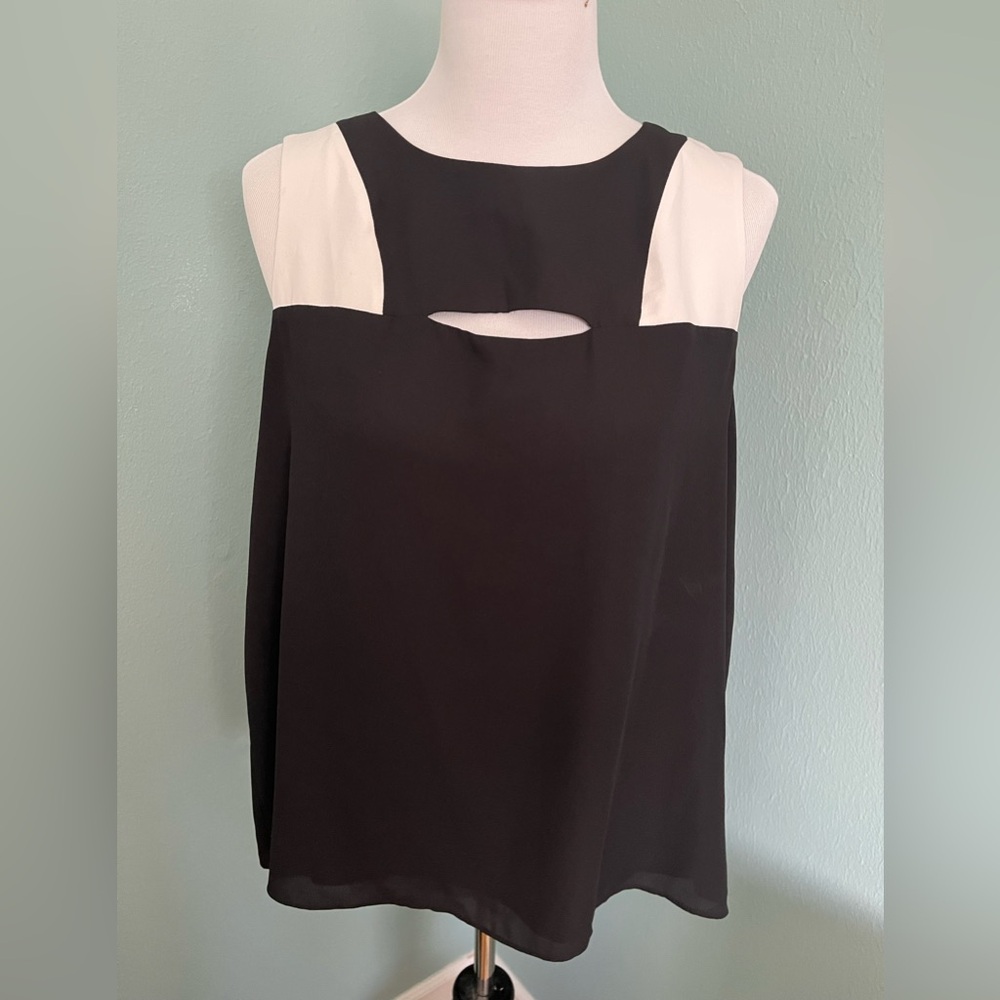 Philosphy Black and White Sleeveless Top